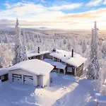 Kiisa A&b Two With Aurora Дом отдыха *