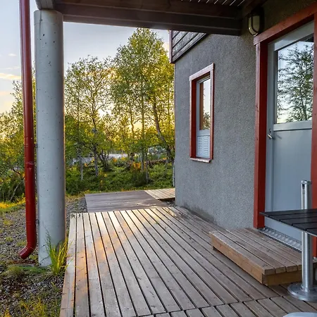 Kiisa A&b Two With Aurora