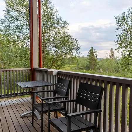 Kiisa A&b Two With Aurora * Saariselka