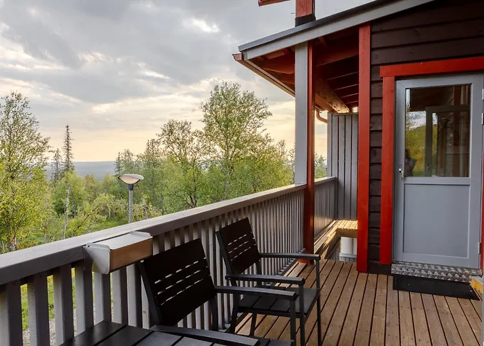 Kiisa A&b Two With Aurora Saariselkä